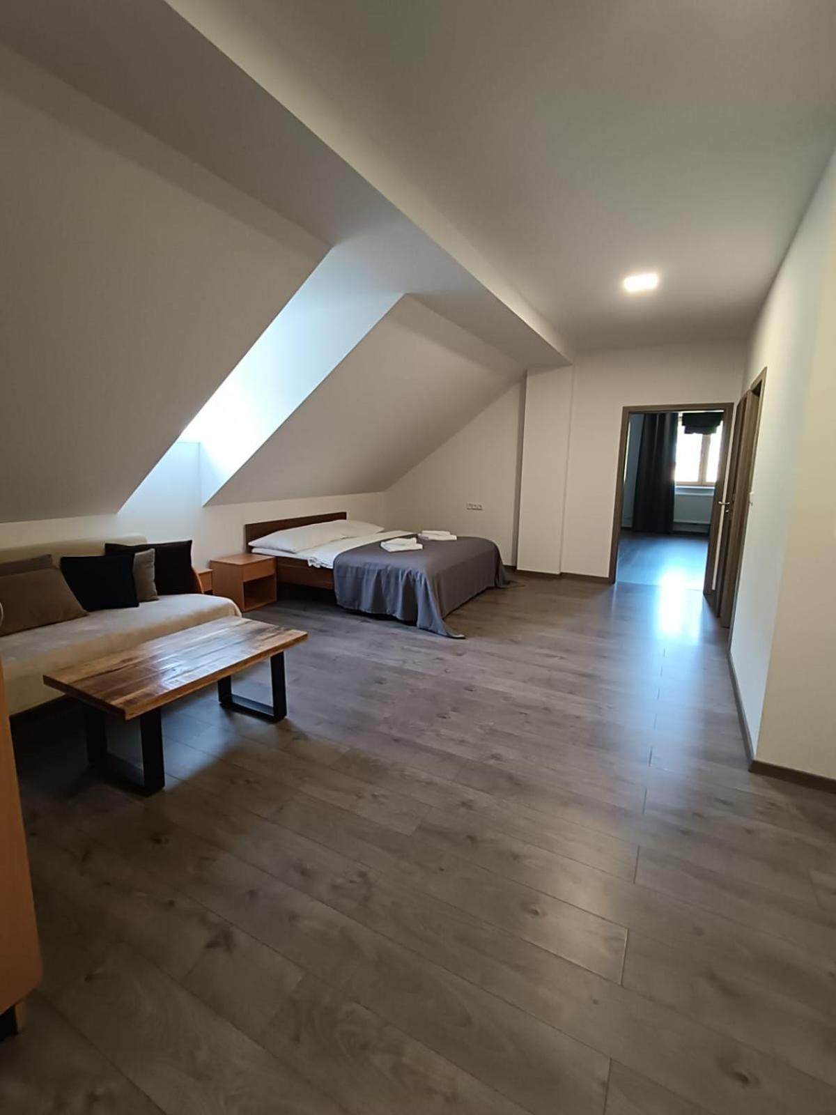 Hotel Obzor Pec pod Snezkou Luaran gambar