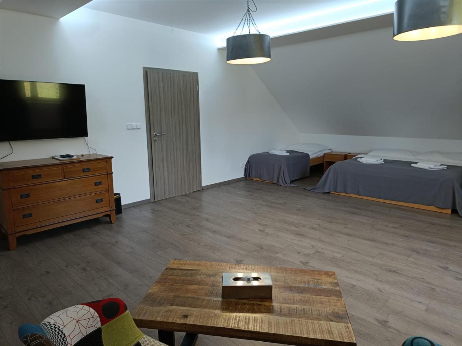 Hotel Obzor Pec pod Snezkou Luaran gambar