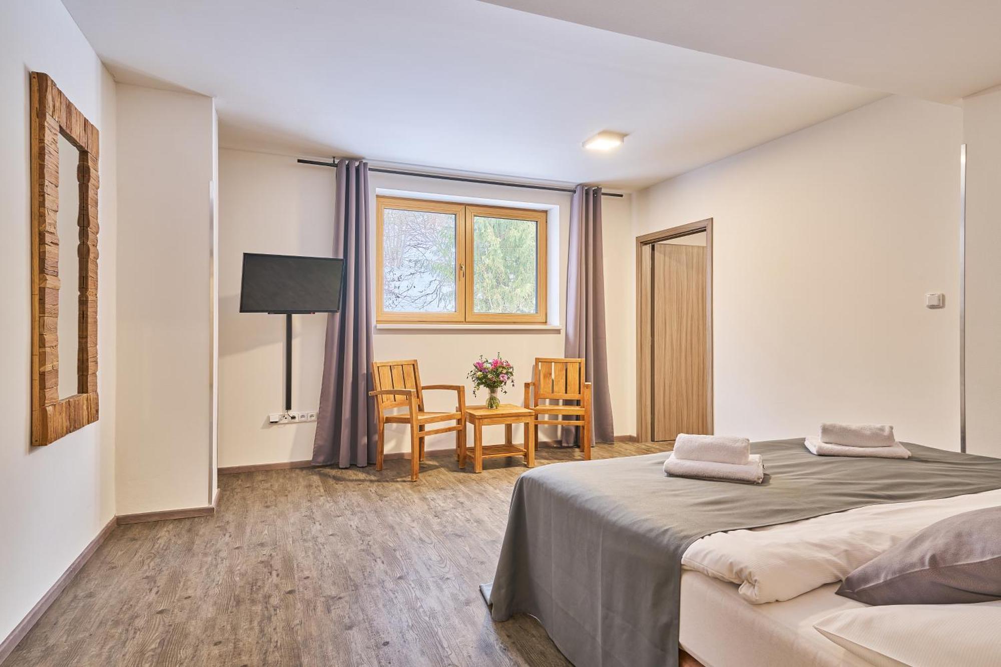 Hotel Obzor Pec pod Snezkou Luaran gambar
