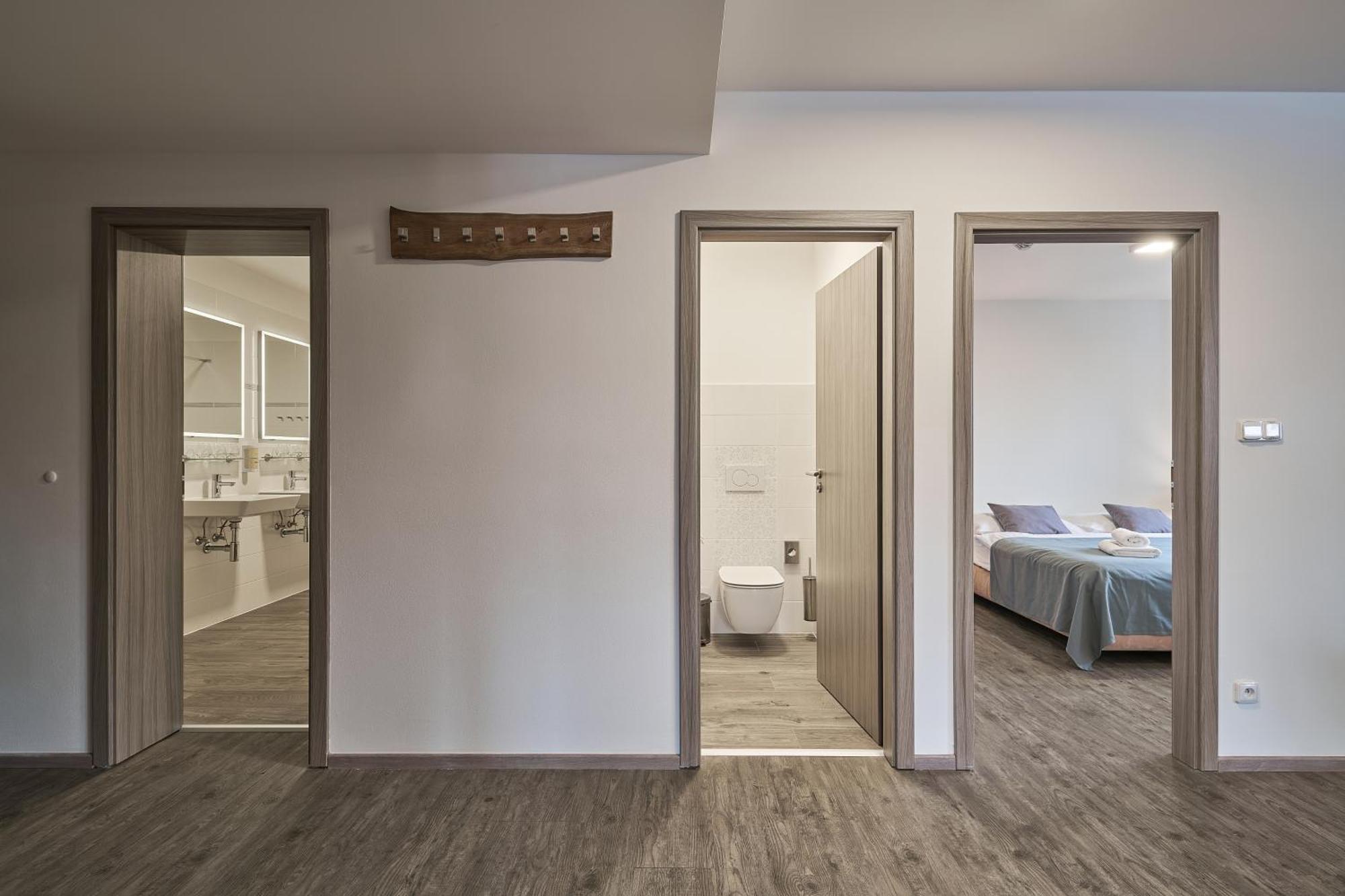Hotel Obzor Pec pod Snezkou Luaran gambar