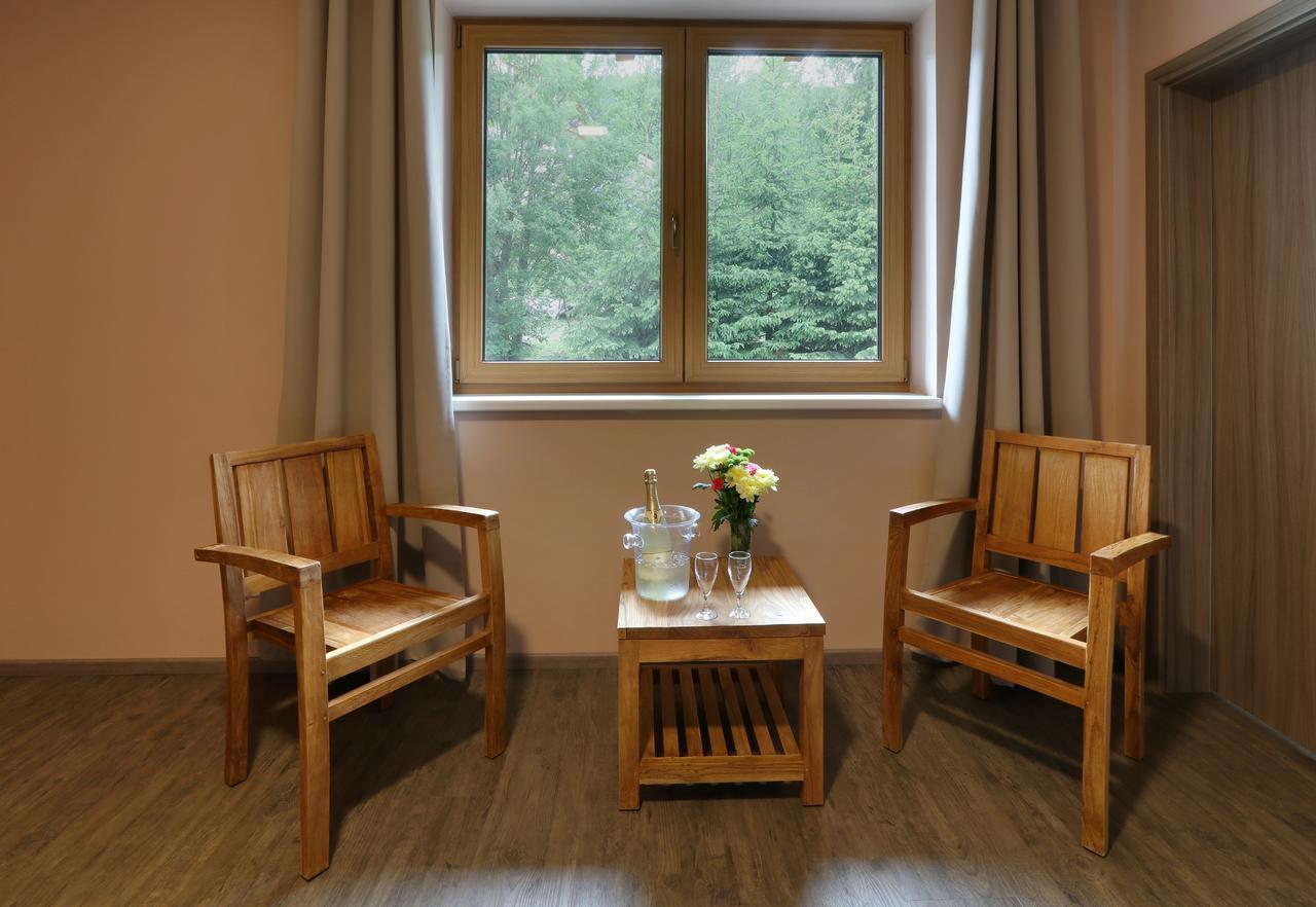 Hotel Obzor Pec pod Snezkou Luaran gambar