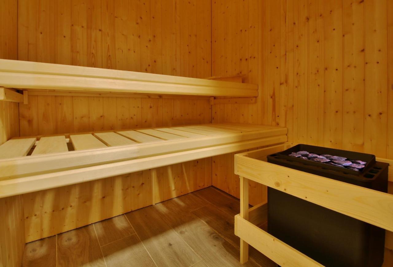 Hotel Obzor Pec pod Snezkou Luaran gambar
